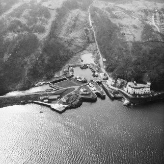 Crinan Canal.
Aerial view showing Crinan Basin (NR 788 943).