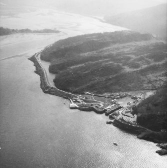 Crinan Canal.
Aerial view showing Crinan Basin (NR 791 942).