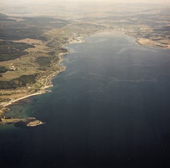 General oblique aerial view looking along Loch Gilp towards Ardrishaig and Lochgilphead, taken from the SSE.