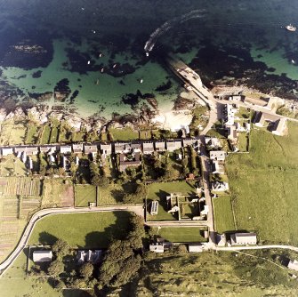 Iona, Manse, Nunnery, Baile Mor & Abbey.
Oblique aerial view from West.