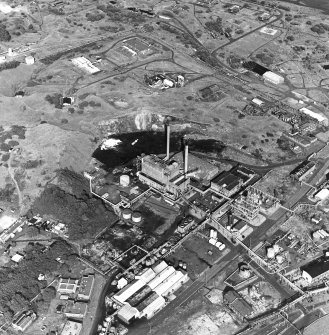 Ardeer, Nobel's Explosives Factory, oblique aerial view, centred on the power station.