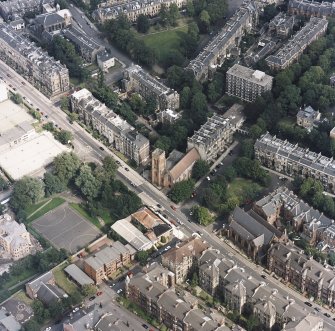 Hyndland, oblique aerial view, centred on Hyndland Parish Church and Saint Bride's Episcopal Church.