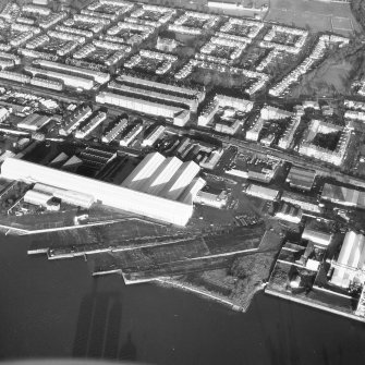 Glasgow, Former shipyard.
General oblique aerial view.