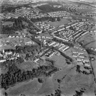 Glasgow, Crookston Road, Leverndale Hospital.
Oblique general aerial view from South-West.