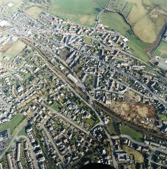 General oblique aerial view centred on the town centre taken from the WNW.