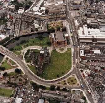 Oblique aerial view of Paisley centred on the abbey and town hall, taken from the E.