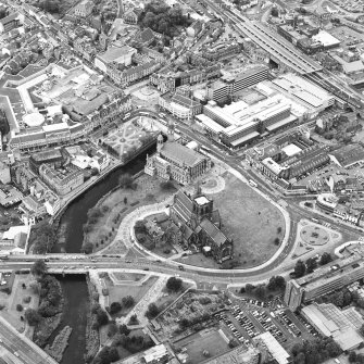 Oblique aerial view of Paisley centred on the abbey and town hall, taken from the ESE.