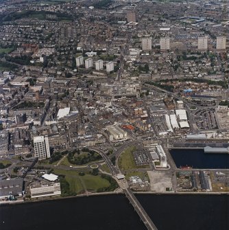General oblique aerial view of Dundee centred on Commercial Street, taken from the SSE.