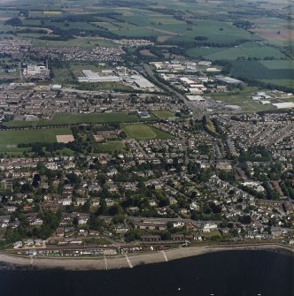 General oblique aerial view of Dundee centred on West Ferry, taken from the S.