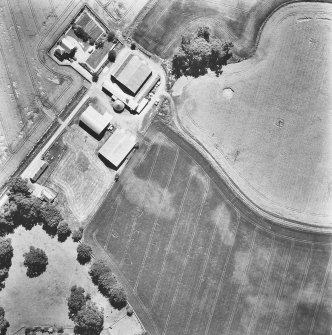 Arlary Country House and Farm
Oblique aerial view.