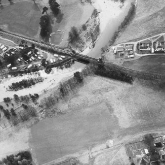 Blair Atholl, Railway Viaduct.
General oblique aerial view.