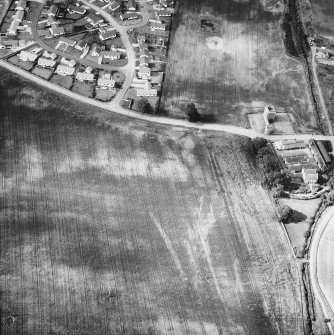 Burleigh Castle.
General oblique aerial view.