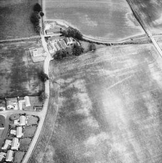 Burleigh Castle.
General oblique aerial view.