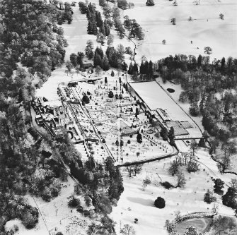 Drummond Castle, Formal Gardens and Policies, oblique aerial view, taken from the W.
