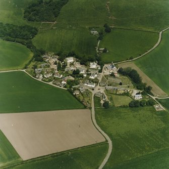 Oblique aerial view centred on the village of Fowlis Wester, taken from the SSE.