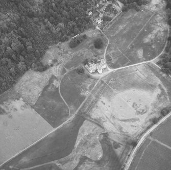 Castle Menzies.
Aerial view.