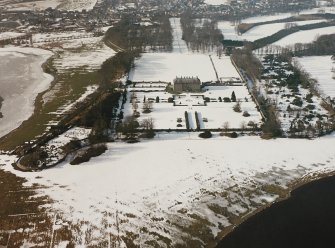 Kinross House and Garden.
General aerial view.