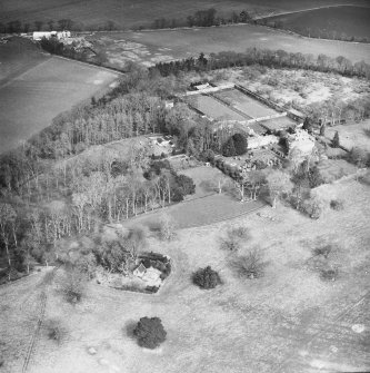 Megginch Castle.
General aerial view.