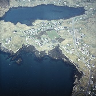 Oblique aerial view centred on the town, taken from the ESE.