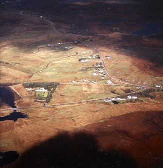 Oblique aerial view centred on the township, taken from the SE.