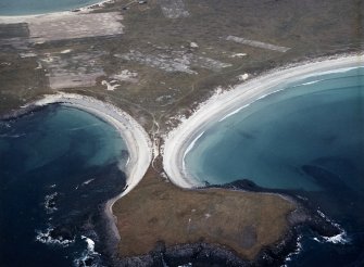 Oblique aerial view centred on the area of Udal, taken from the NW.