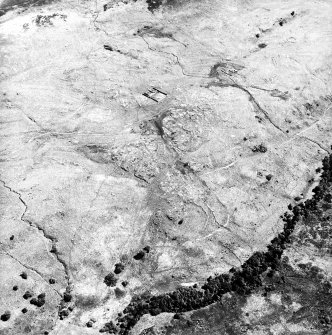Leataidh, oblique aerial view, taken from the W, showing an area with townships.