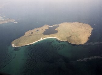 General oblique aerial view centred on the island of Boreray, taken from the E.