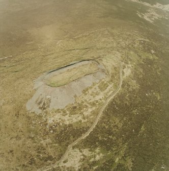 Oblique aerial view of Tap O' Noth vitrified fort, taken from the SW.