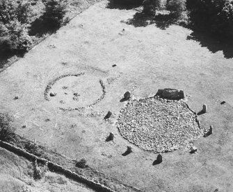 Loanhead of Daviot, recumbent stone circle, aerial photograph.