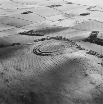 Barra Hill, oblique aerial view, taken from the NE, centred on the fort.