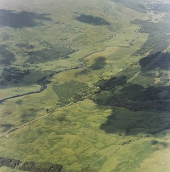 General oblique aerial view looking along the River Dochart, taken from the SSW.