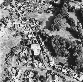 Holme Hill, Dunblane, oblique aerial view, taken from the WSW, centred on the shadow marks of a possible earthwork.