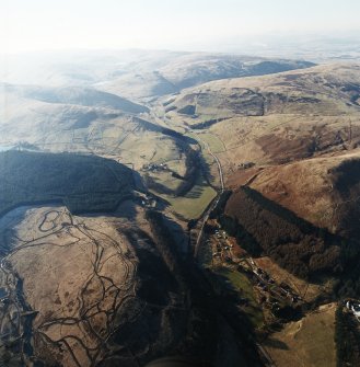 General oblique aerial view looking across Teth Hill, taken from the E.