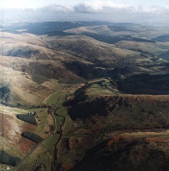 General oblique aerial view of Glendevon, taken from the W.