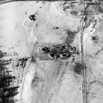 Oblique aerial view centred on the remains of the anti-aircraft battery, taken from the SE.