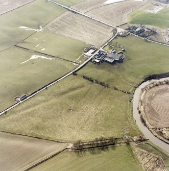 Aerial view of Balmuildy fort and the Antonine Wall (c.584 718), taken from the NE.