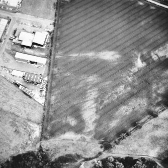 Lochlands and Bogton: Roman temporary camps, pits and cropmarks. Air photograph