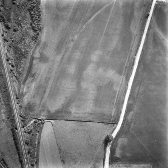 Lochlands and Bogton: Roman temporary camps. Air photograph