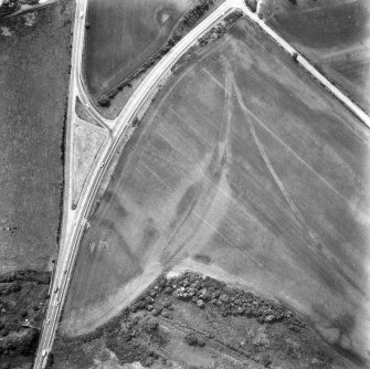 Lochlands and Bogton: Roman temporary camps. Air photograph