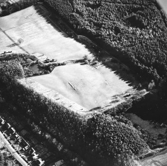 Kinneil Roman Fortlet, oblique aerial view, taken from the WNW.