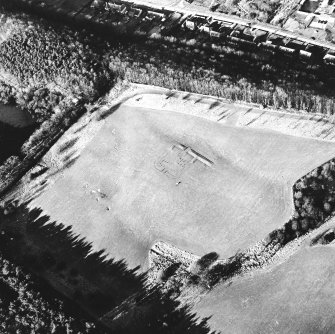 Kinneil Roman Fortlet, oblique aerial view, taken from the ESE.