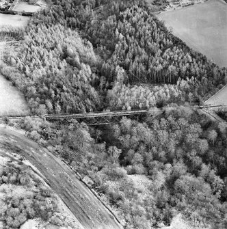 Oblique aerial view of Bilston Viaduct centred on the railway viaduct, taken from the WNW.