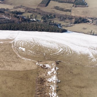 Corsehope Rings, Mid Hill, oblique aerial view, taken from the SE, centred on the fort.