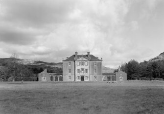 Argyll, Barbreck House.
General view of South-West elevation.