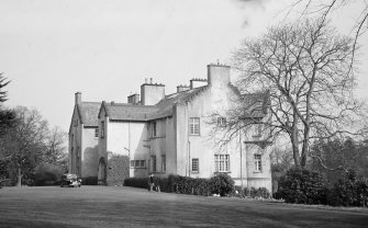 General view of Ballumbie House.