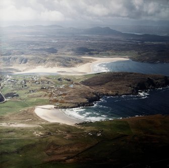 General oblique aerial view centred on the village of Bettyhill, taken from the NE.