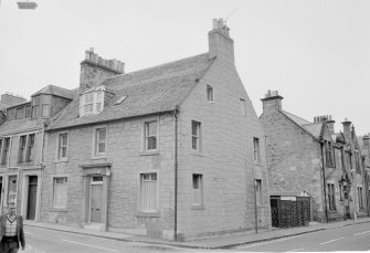 18 St Margaret Street and 2 Abbey Park Place, Dunfermline Burgh