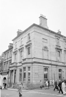Bank of Scotland, 82 High Street, Dunfermline Burgh