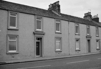 3-15 Mitchell Street - Nos 3-7, N E Fife, Fife