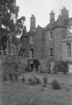 Exterior view of Invergowrie House